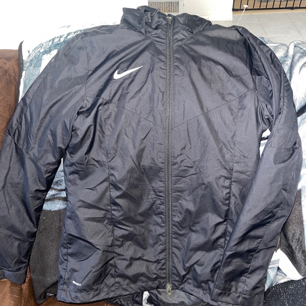 Womens Nike Windbreaker